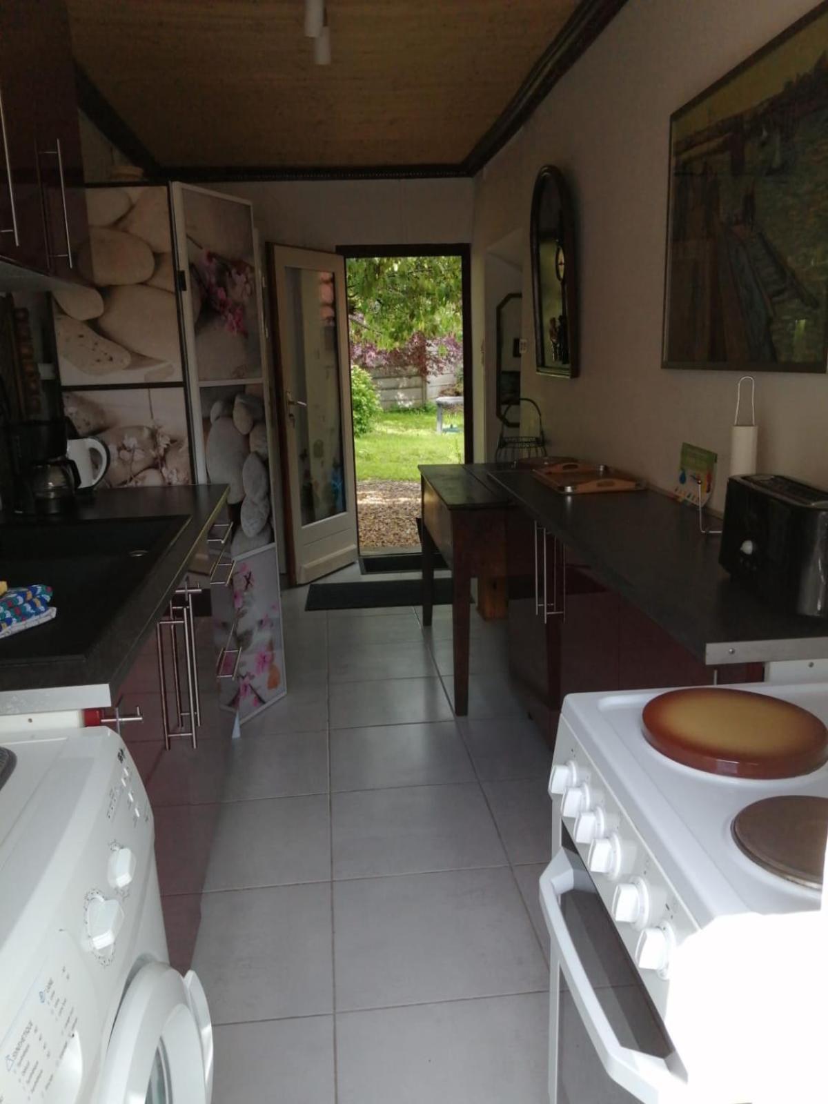 Maisonnette De Charme Climatisee La Machine Bilik gambar